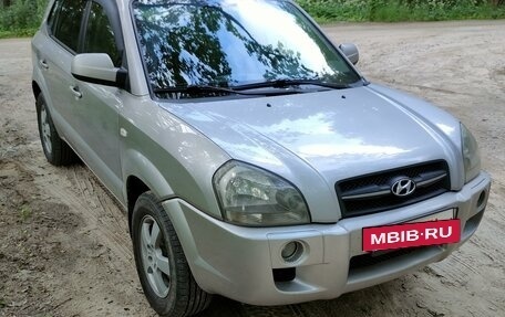 Hyundai Tucson III, 2005 год, 720 000 рублей, 2 фотография