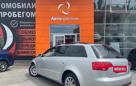 Audi A4, 2004 год, 799 000 рублей, 5 фотография