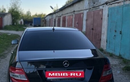 Mercedes-Benz C-Класс, 2010 год, 1 100 000 рублей, 8 фотография