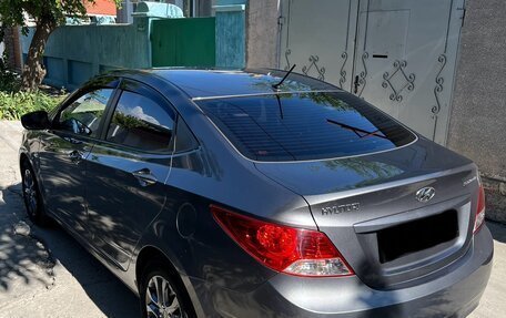 Hyundai Solaris II рестайлинг, 2013 год, 1 150 000 рублей, 7 фотография