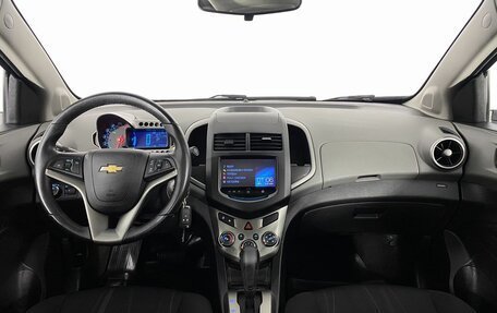 Chevrolet Aveo III, 2014 год, 950 000 рублей, 11 фотография
