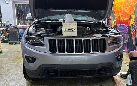 Jeep Grand Cherokee, 2013 год, 3 270 000 рублей, 2 фотография