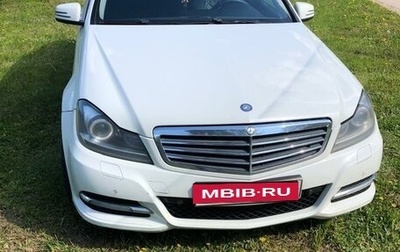 Mercedes-Benz C-Класс, 2011 год, 1 250 000 рублей, 1 фотография