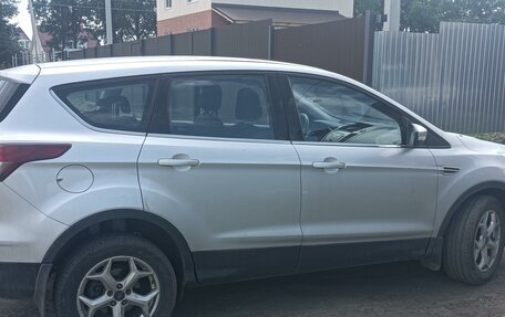 Ford Kuga III, 2015 год, 1 550 000 рублей, 3 фотография