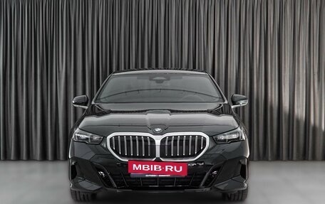 BMW 5 серия, 2023 год, 9 499 000 рублей, 3 фотография