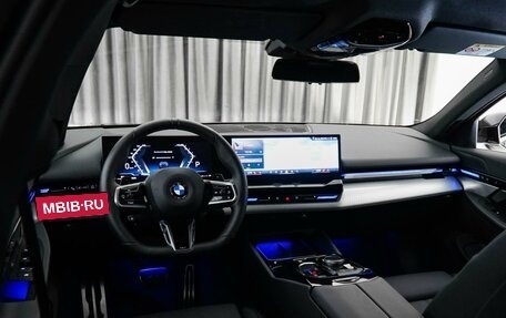 BMW 5 серия, 2023 год, 9 499 000 рублей, 13 фотография