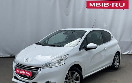 Peugeot 208 II, 2013 год, 810 000 рублей, 1 фотография