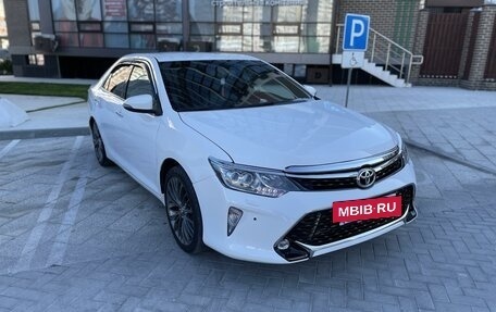 Toyota Camry, 2014 год, 1 850 000 рублей, 6 фотография