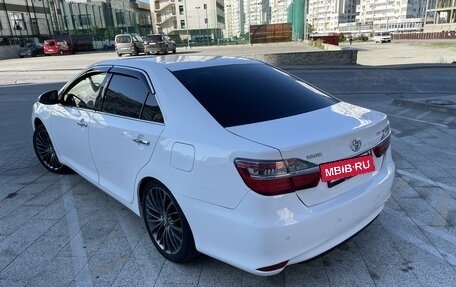 Toyota Camry, 2014 год, 1 850 000 рублей, 2 фотография