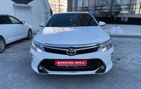 Toyota Camry, 2014 год, 1 850 000 рублей, 7 фотография