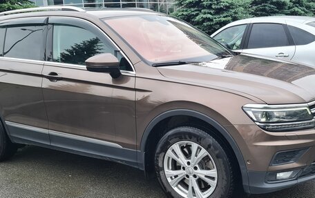 Volkswagen Tiguan II, 2019 год, 3 280 000 рублей, 3 фотография