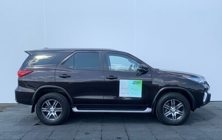 Toyota Fortuner II, 2017 год, 3 999 000 рублей, 4 фотография