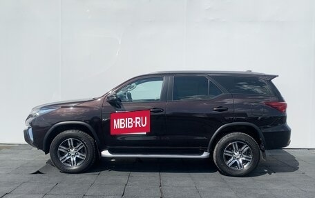 Toyota Fortuner II, 2017 год, 3 999 000 рублей, 5 фотография