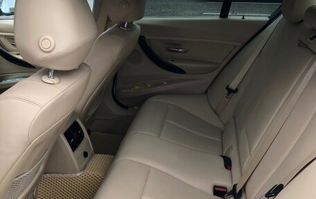 BMW 3 серия, 2013 год, 1 680 000 рублей, 10 фотография