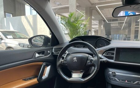 Peugeot 308 II, 2018 год, 1 120 000 рублей, 16 фотография