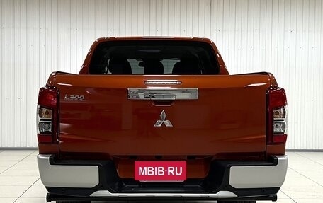 Mitsubishi L200 IV рестайлинг, 2023 год, 4 786 000 рублей, 6 фотография