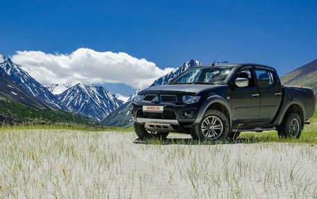 Mitsubishi L200 IV рестайлинг, 2013 год, 1 748 000 рублей, 2 фотография