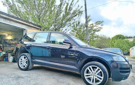 Volkswagen Touareg III, 2005 год, 777 000 рублей, 5 фотография