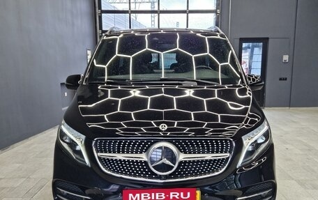 Mercedes-Benz V-Класс, 2020 год, 7 700 000 рублей, 2 фотография