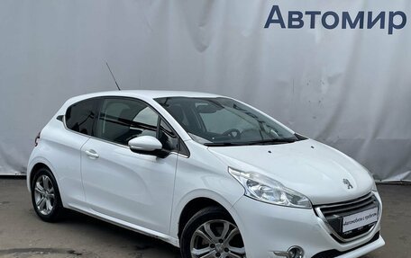 Peugeot 208 II, 2013 год, 810 000 рублей, 3 фотография