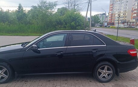 Mercedes-Benz E-Класс, 2012 год, 2 100 000 рублей, 7 фотография