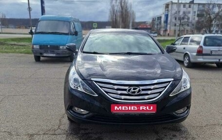 Hyundai Sonata VI, 2011 год, 1 250 000 рублей, 4 фотография