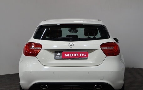 Mercedes-Benz A-Класс, 2013 год, 1 389 000 рублей, 5 фотография