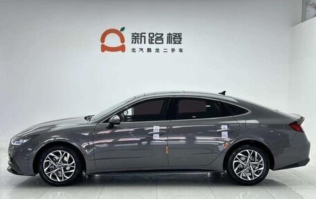 Hyundai Sonata VIII, 2022 год, 2 300 000 рублей, 2 фотография