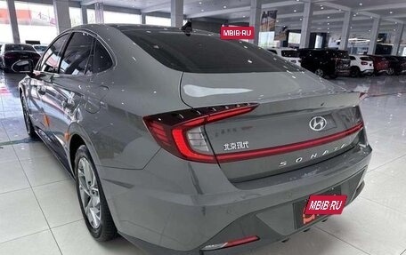 Hyundai Sonata VIII, 2022 год, 2 300 000 рублей, 5 фотография