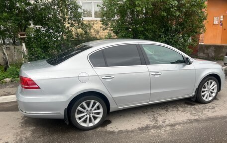 Volkswagen Passat B7, 2011 год, 1 280 000 рублей, 4 фотография