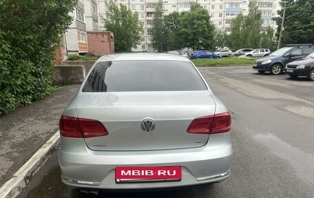 Volkswagen Passat B7, 2011 год, 1 280 000 рублей, 5 фотография