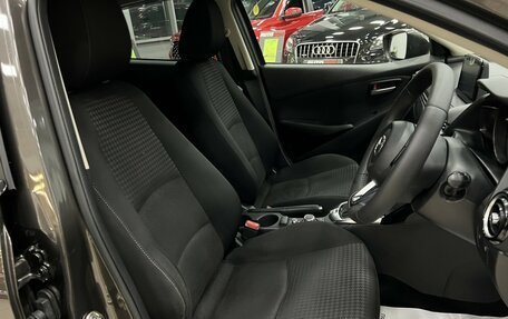 Mazda Demio IV, 2017 год, 1 097 000 рублей, 13 фотография