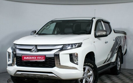 Mitsubishi L200 IV рестайлинг, 2022 год, 3 530 000 рублей, 1 фотография