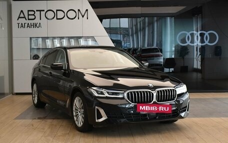 BMW 5 серия, 2023 год, 6 250 000 рублей, 3 фотография