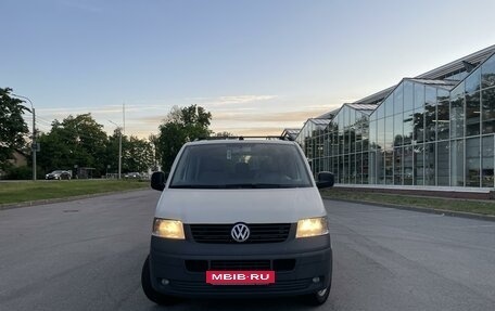 Volkswagen Transporter T5 рестайлинг, 2004 год, 1 490 000 рублей, 4 фотография