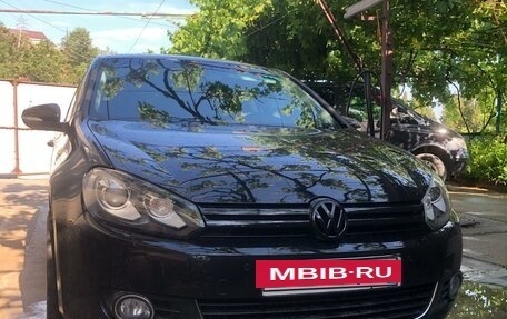 Volkswagen Golf VI, 2010 год, 800 000 рублей, 3 фотография