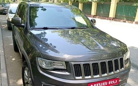 Jeep Grand Cherokee, 2013 год, 2 580 000 рублей, 2 фотография