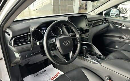 Toyota Camry, 2022 год, 3 947 000 рублей, 14 фотография