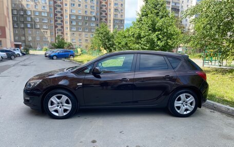 Opel Astra J, 2013 год, 975 000 рублей, 8 фотография