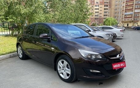 Opel Astra J, 2013 год, 975 000 рублей, 3 фотография