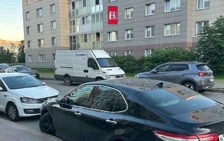 Toyota Camry, 2018 год, 3 370 000 рублей, 3 фотография
