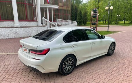 BMW 3 серия, 2019 год, 3 000 000 рублей, 4 фотография