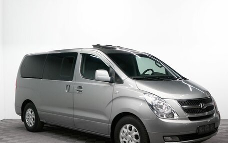 Hyundai Grand Starex Grand Starex I рестайлинг 2, 2011 год, 1 499 000 рублей, 3 фотография