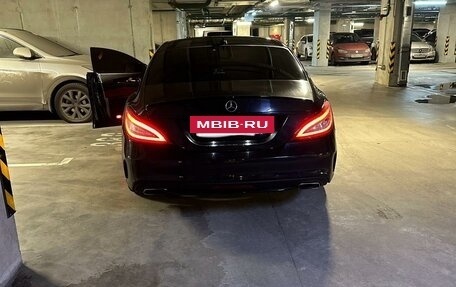 Mercedes-Benz CLS, 2015 год, 3 600 000 рублей, 2 фотография