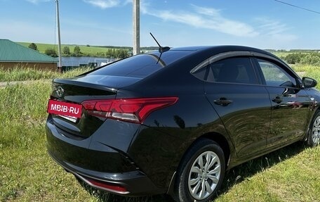 Hyundai Solaris II рестайлинг, 2020 год, 1 500 000 рублей, 8 фотография