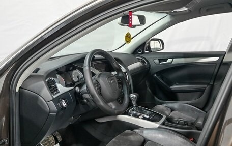 Audi A4, 2011 год, 1 049 000 рублей, 5 фотография