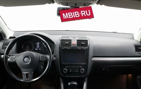 Volkswagen Jetta VI, 2010 год, 659 900 рублей, 9 фотография