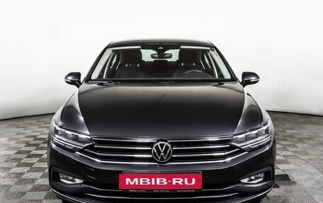 Volkswagen Passat B8 рестайлинг, 2021 год, 3 077 000 рублей, 2 фотография