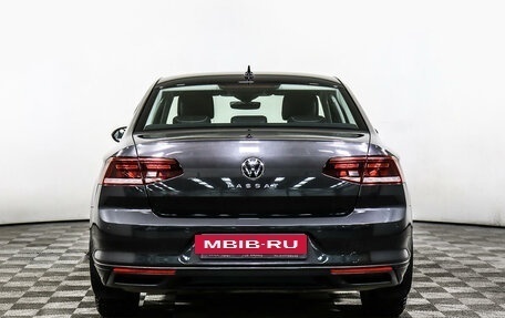Volkswagen Passat B8 рестайлинг, 2021 год, 3 077 000 рублей, 6 фотография
