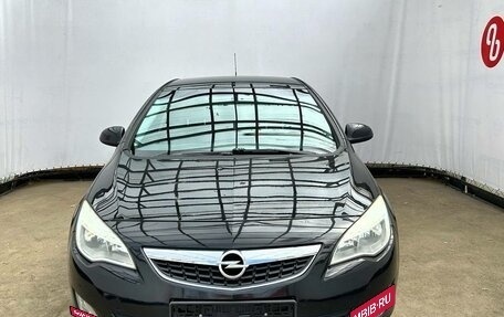 Opel Astra J, 2011 год, 850 000 рублей, 8 фотография